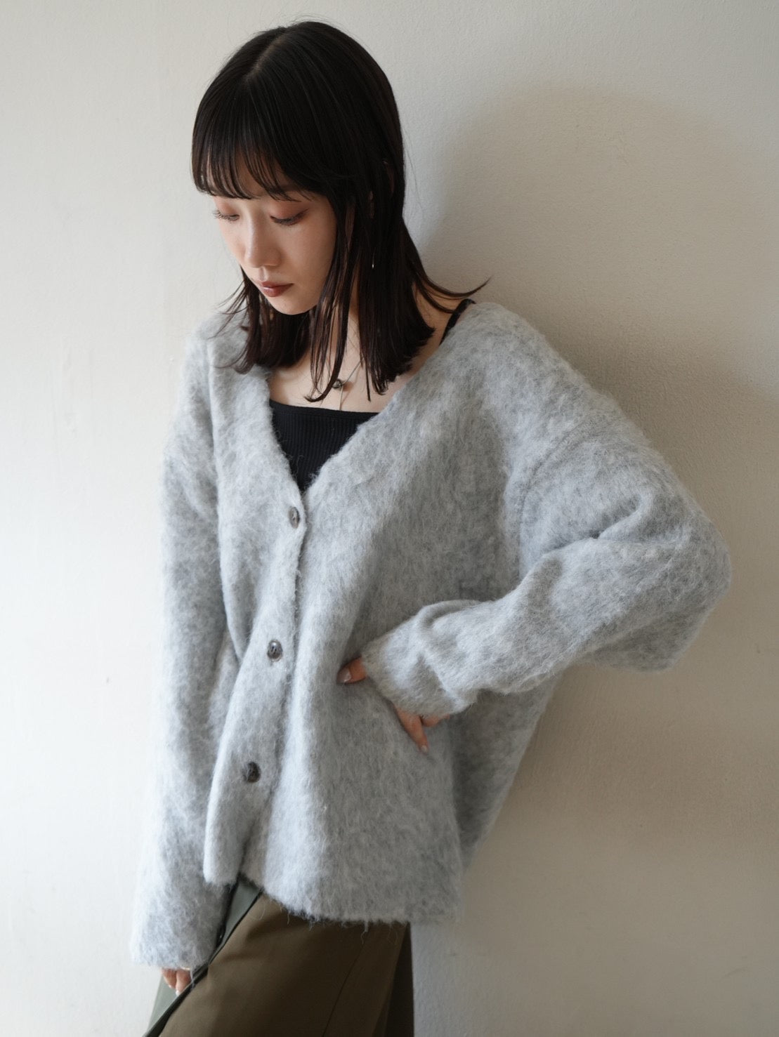 予約]モヘアニットカーディガン/ライトグレー – Lumier