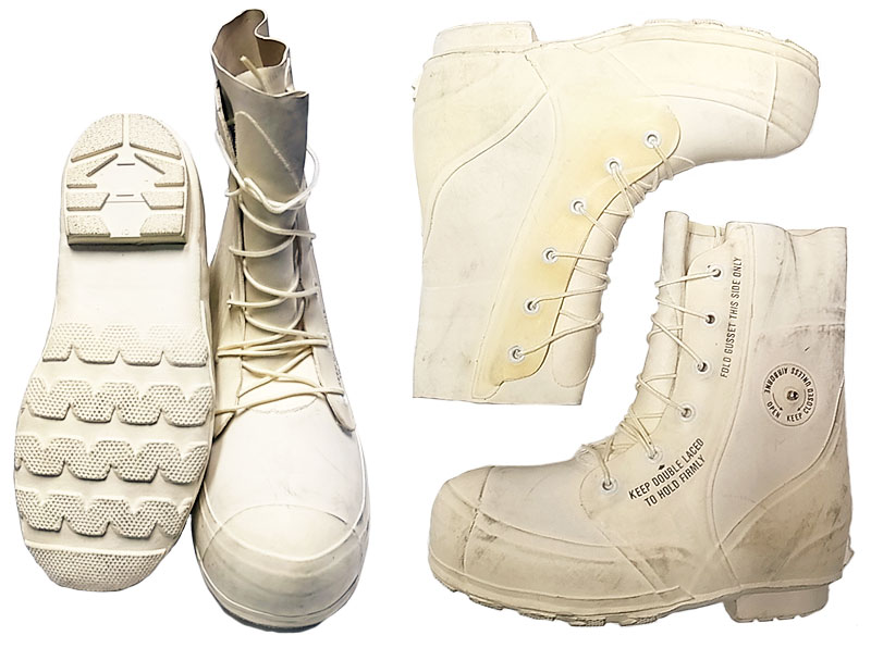 US Military Bunny Boots with VALVE ECW RUBBER INSULATED NOS ヤケ有