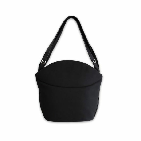 ノルン(N/ORN)抱っこ紐バッグ(日本製)【ブラック】ヒップシートになる