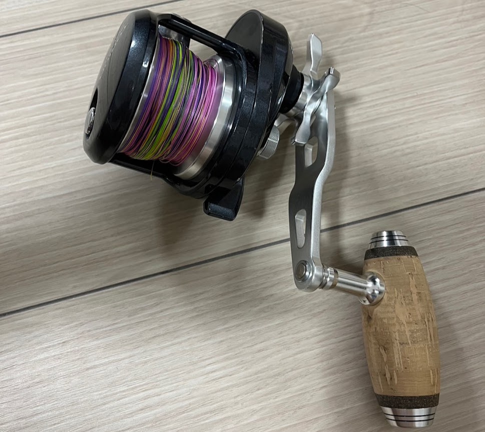 シマノ]トリウムをインプレ！カスタムは？左ハンドルがない？｜ルアー