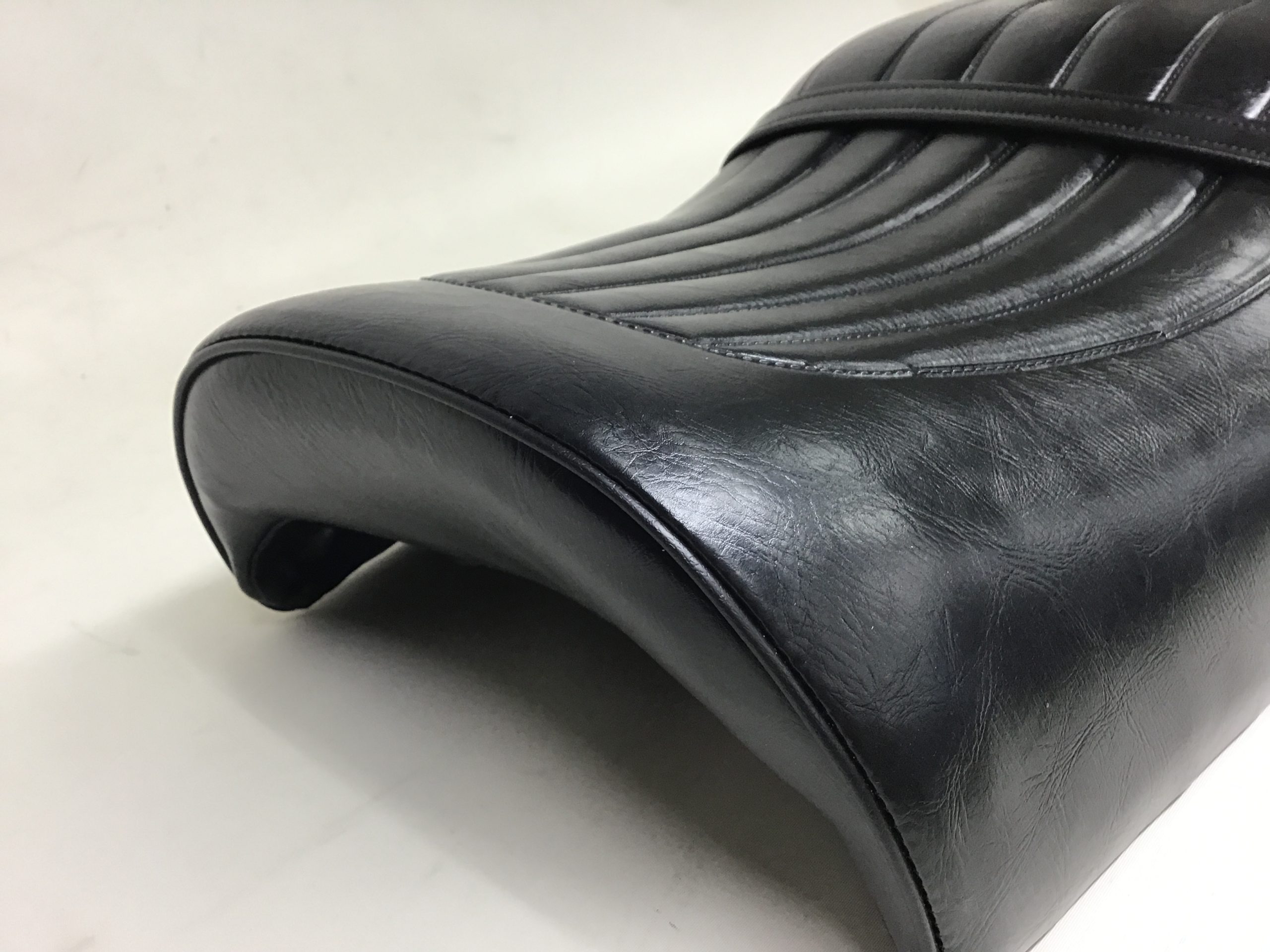 SUZUKI【GS750】Custom・Restore - 株式会社茗荷シート