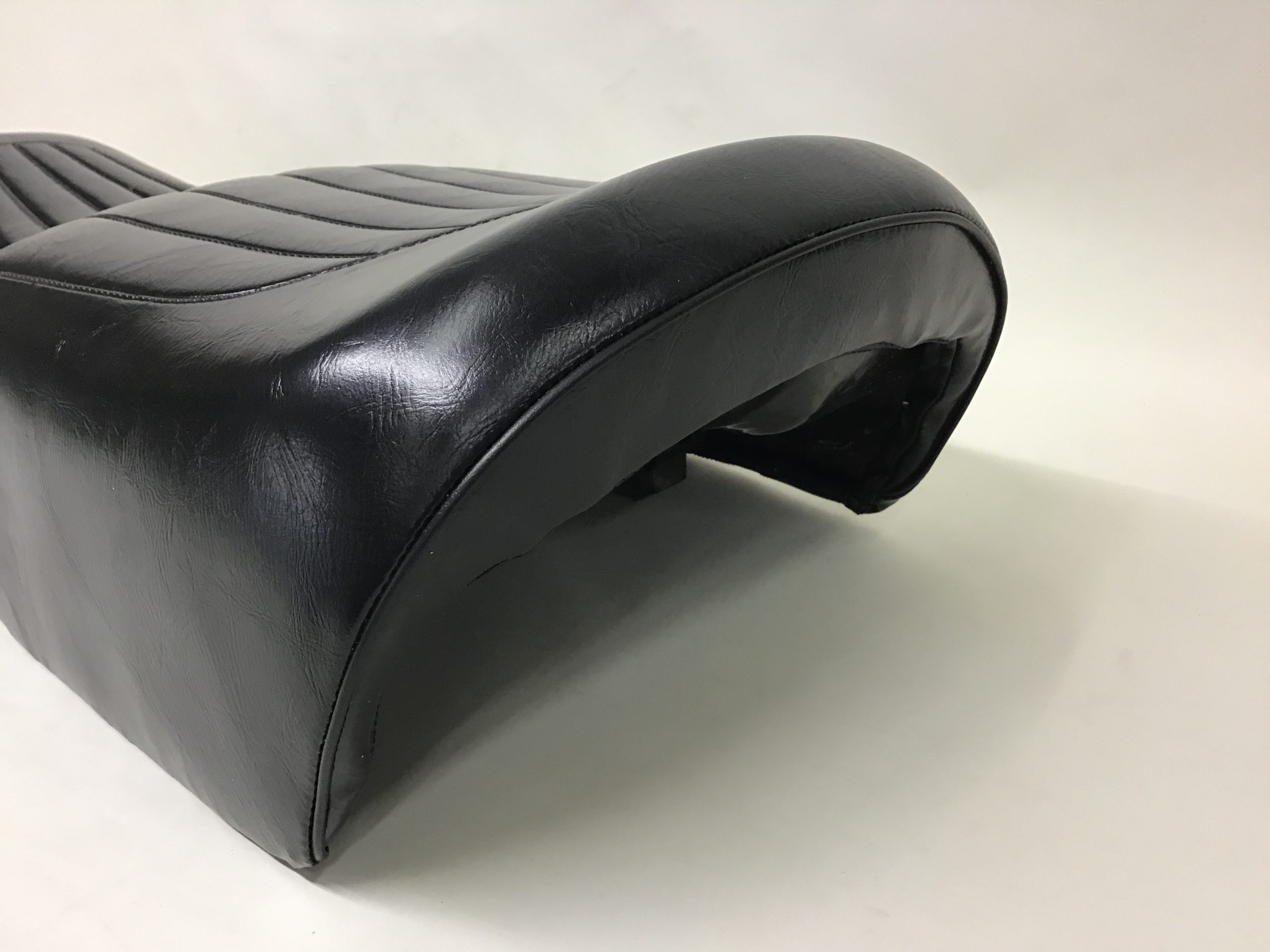 SUZUKI【GS750】Custom・Restore - 株式会社茗荷シート