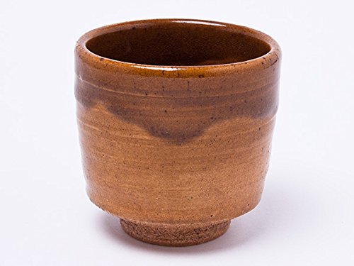 Amazon | 大樋長左衛門 作 飴釉湯呑 oohi-01 | 大樋長左衛門 | 湯呑み