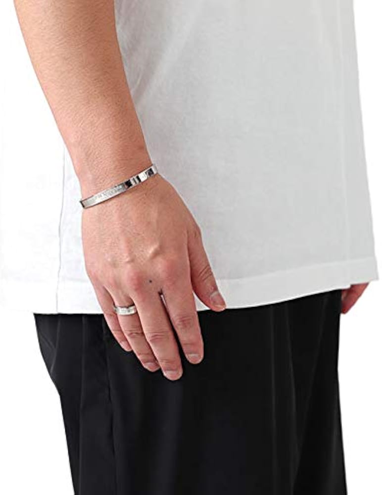 Amazon | Maison Margiela メゾンマルジェラ シルバー ロゴ バングル