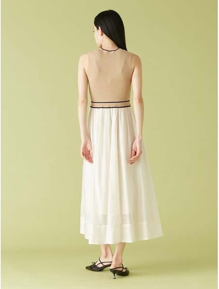 Amazon.co.jp: [リリーブラウン] ラインニットドッキングワンピース