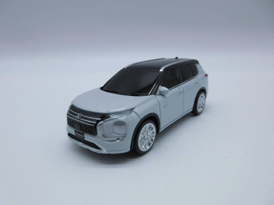 Amazon | 1/64 三菱 新型アウトランダー アウトランダーPHEV ホワイト