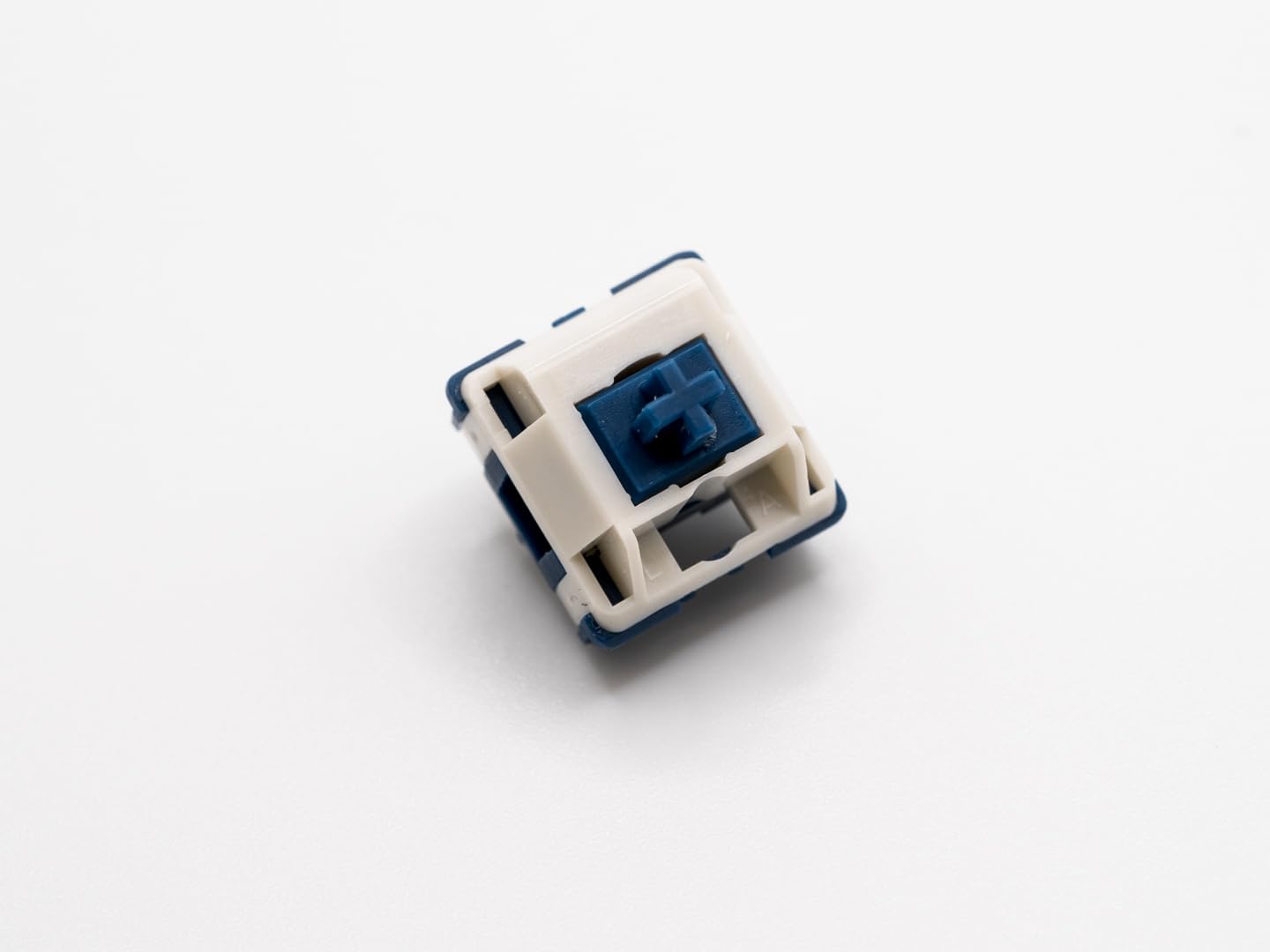 Amazon.com: Zkeebs HMX Linear 5-Pin MX Mechanical Keyboard