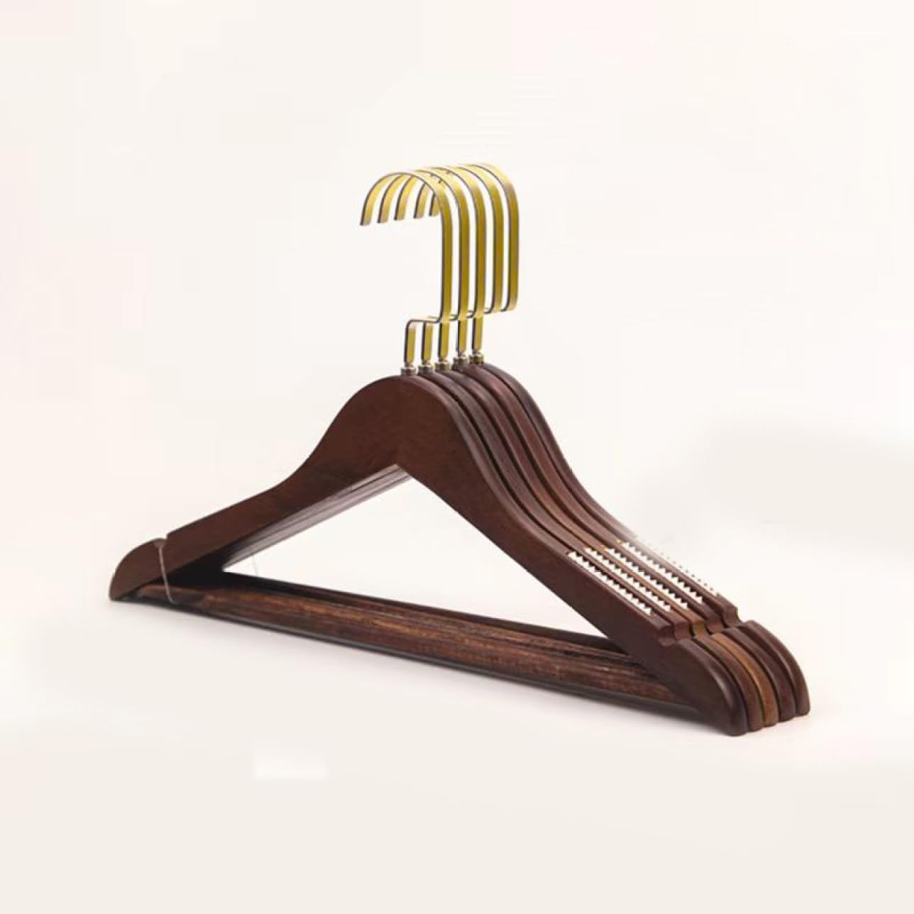 Amazon.co.jp: ハンガー 木製 木製ハンガー ハンガーセット 20本 洋服