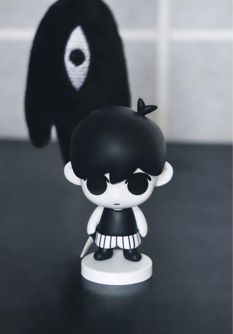 Amazon | OMORI フィギュア オモリ&バジル セット | フィギュア
