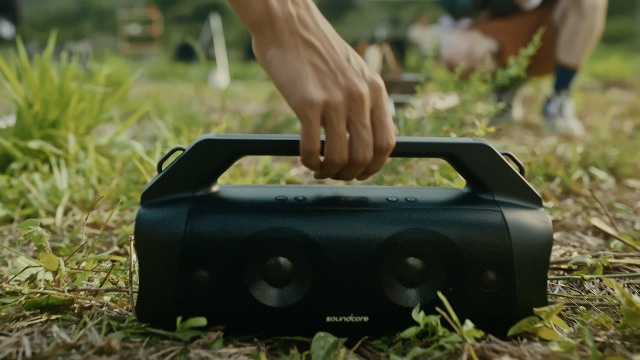 Amazon.com: Soundcore Anker Motion Boom Plus IP67 Outdoor Speaker