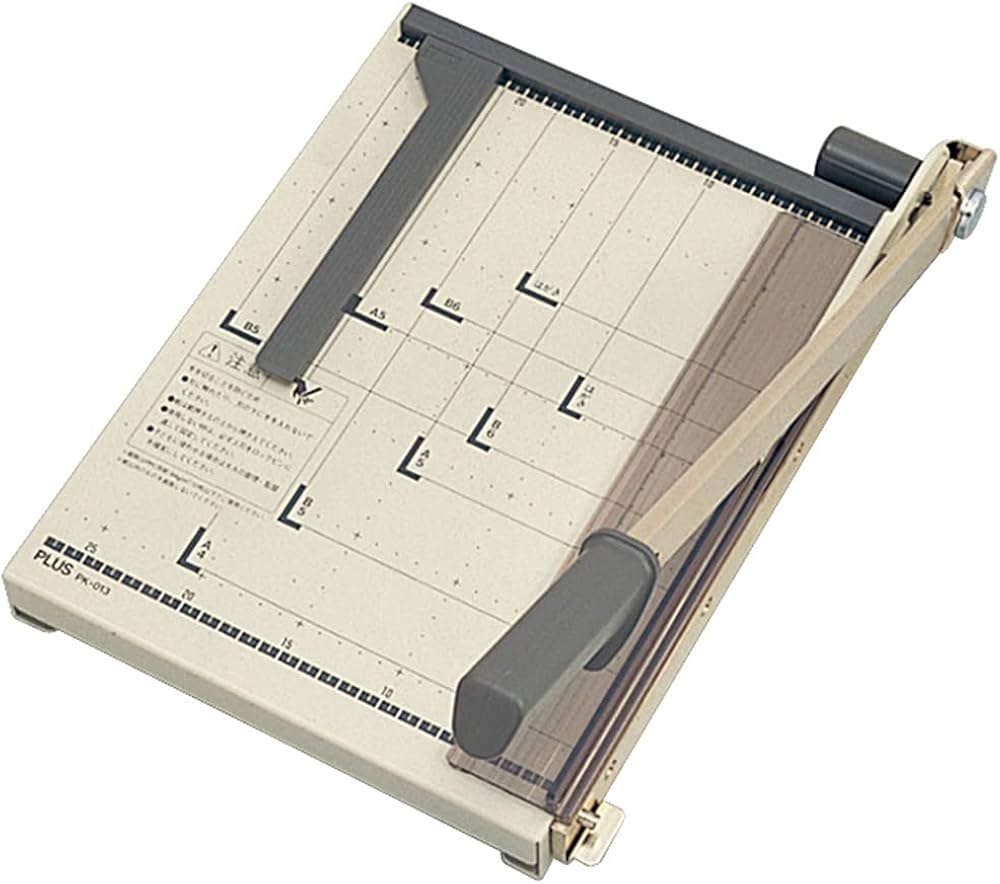 Amazon | プラス 裁断機 ペーパーカッター PK-013 裁断幅 A4タテ 012