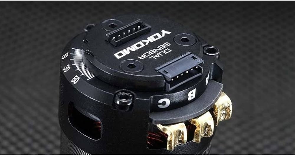 Amazon.co.jp: ZERO 3 ブラシレスモーター 13.5T (センサータイプ