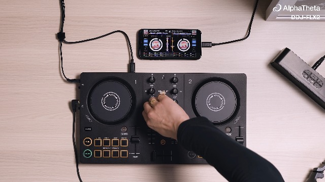Amazon.com: Pioneer DJ AlphaTheta DDJ-FLX2 Compact 2-Channel DJ