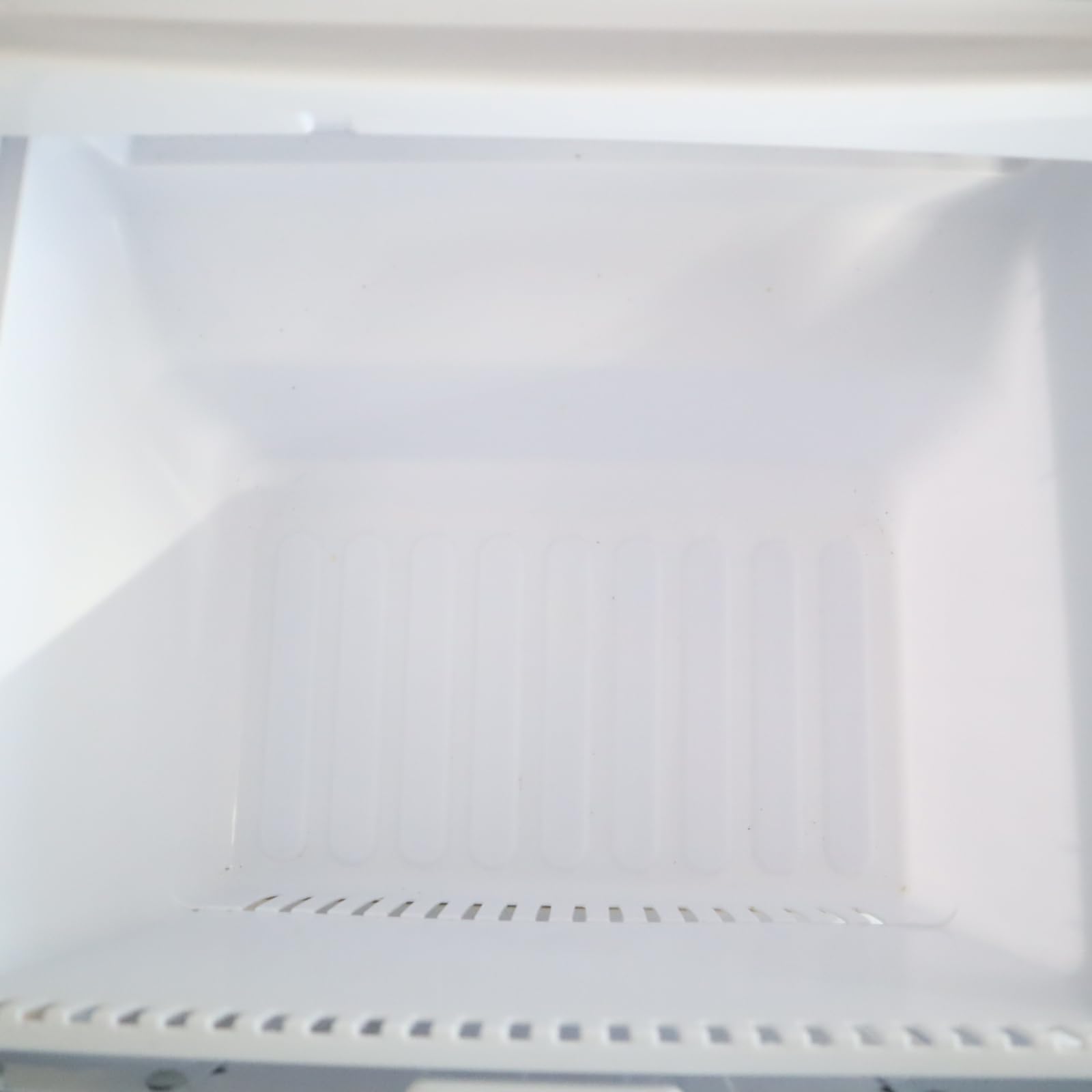 Amazon.co.jp: シャープ 冷蔵庫 137L(幅48cm) つけかえどっちもドア