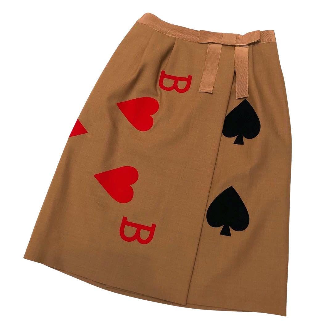 Amazon.co.jp: レアブティックモスキーノ ウールスカート トランプ