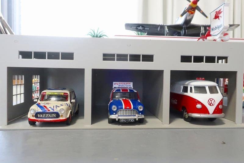 ミニカージオラマ：1/64 世田谷ベースタイプガレージ／年末SALE