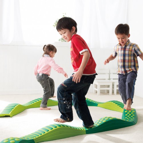 Amazon.co.jp: 平均台 バランス遊具 ウェイブバランス平均台 8本組