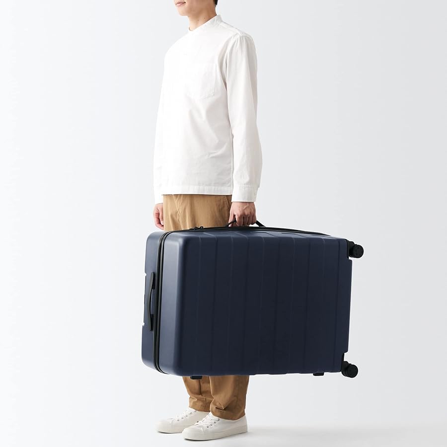 Amazon | 無印良品 キャリーケース(105L) バーを自由に調節できる