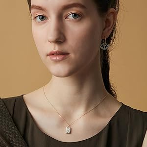 Amazon | [アガット] SVK10ロケットチャーム | チャーム 通販