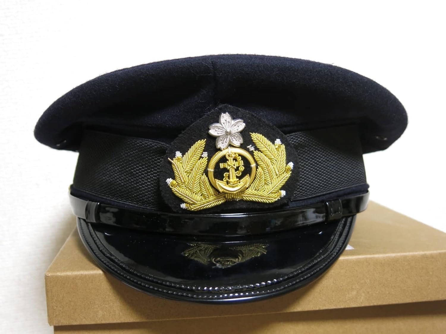 Amazon.co.jp: WW2 大日本帝国海軍 士官軍帽 前章付 日覆付 精密複製