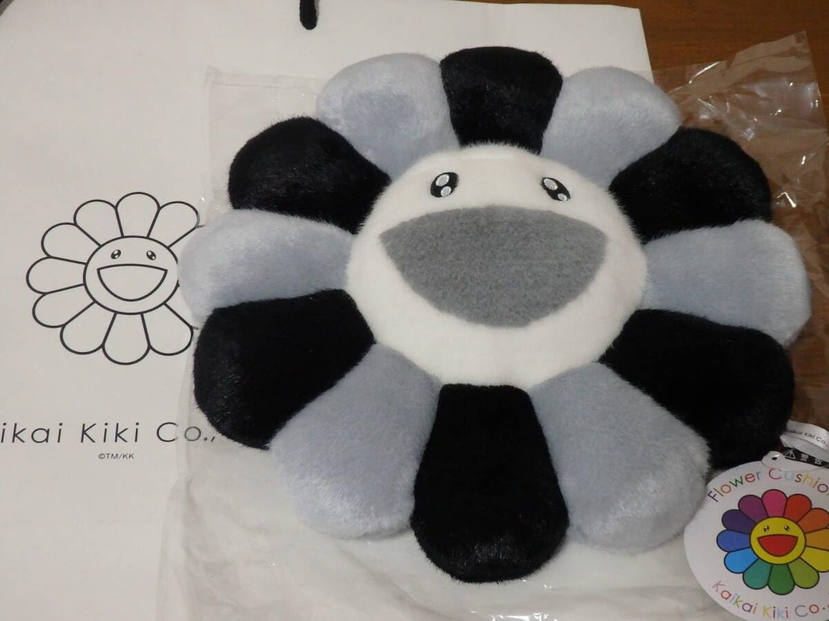 新品 村上隆 お花 クッション 30cm グリーン フラワー カイカイキキ