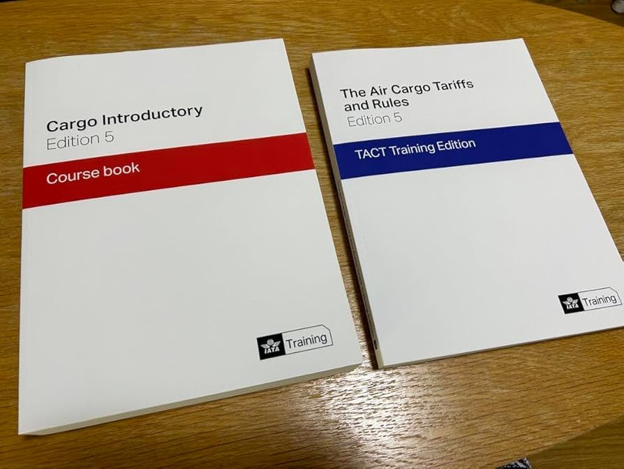 Amazon.co.jp: IATA ディプロマ 基礎コース 参考書 2冊セット Edition