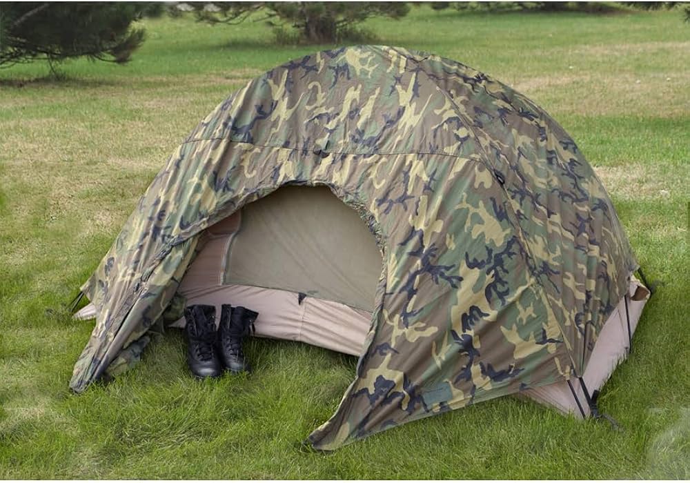 Amazon | 米軍 余剰 USMC コンバット 2 マン テント 中古 | U.S.