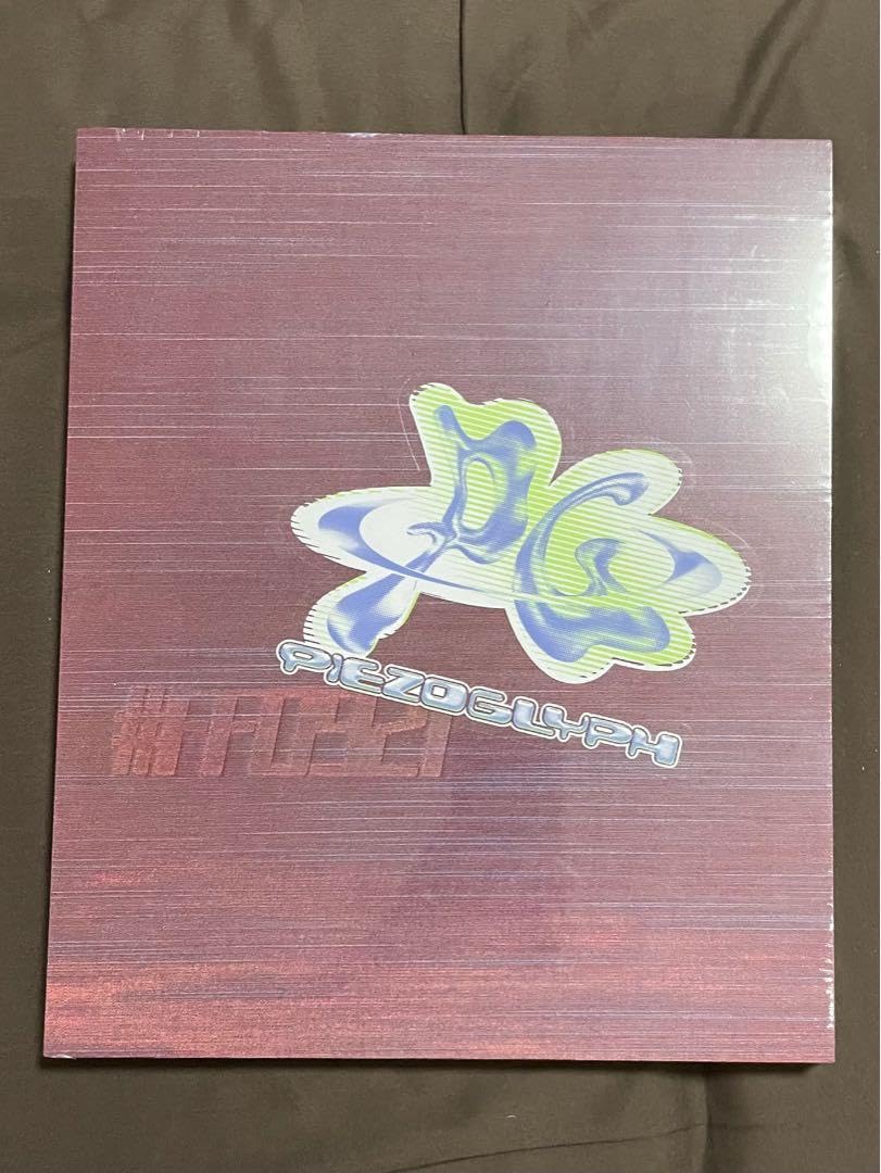 Amazon.co.jp: 小松菜奈 菅田将暉 写真集 FF0921 PIEZOGLYPH アート