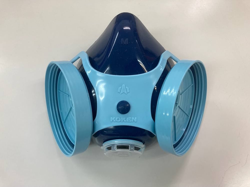 Amazon.co.jp: 興研 直結式小型防毒マスク 7121RG-02型 237060 三次元