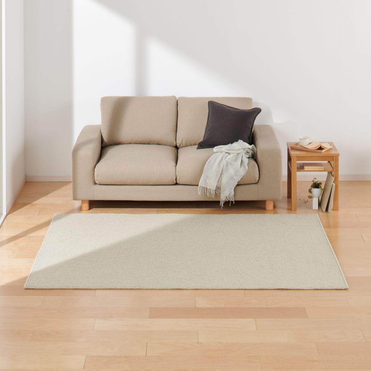 Amazon｜無印良品 ウール原毛色ループパイルラグ/アイボリー 140×200cm