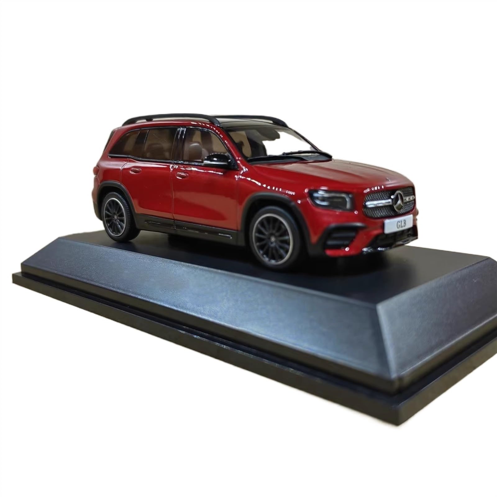 Amazon.co.jp: モデルカーのおもちゃ 1:43 メルセデス · ベンツ GLB