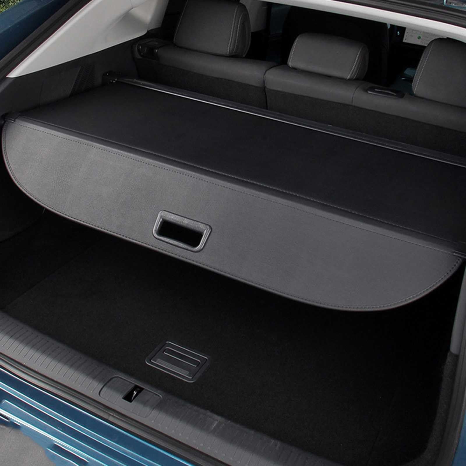 Amazon.co.jp: に適合する トヨタヤリスクロス 2024 2025 トノカバー