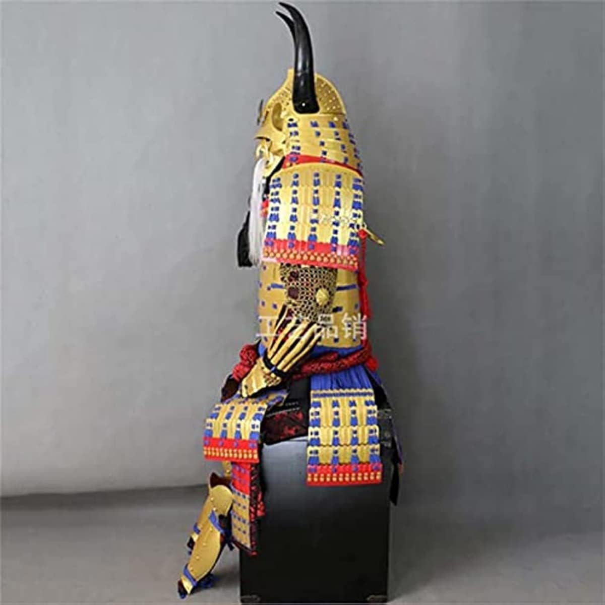 Amazon.co.jp: 手作り甲冑 兜 武士 鉄鎧 等身大甲冑 足 大人用 | 和