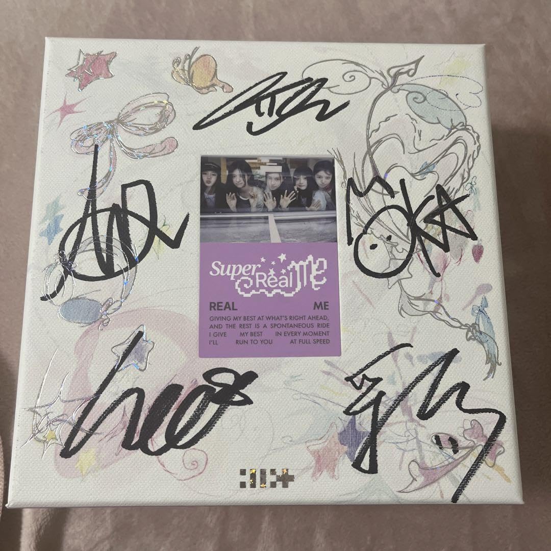 Amazon.co.jp: サイン入り ILLIT アイリット Super Real Me : おもちゃ