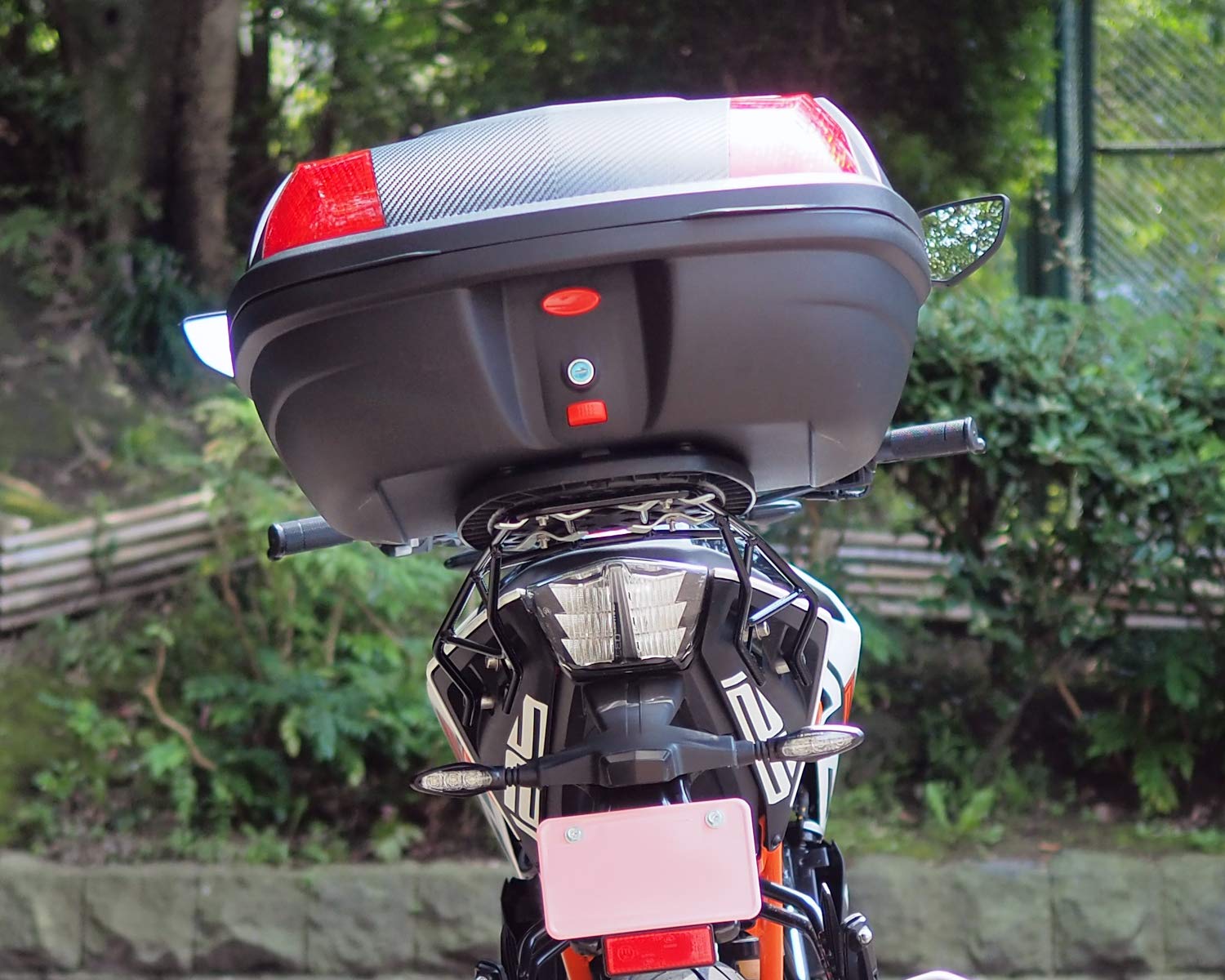 Amazon | ワールドウォーク 125/250/390DUKE(2017~)用リアキャリア 48