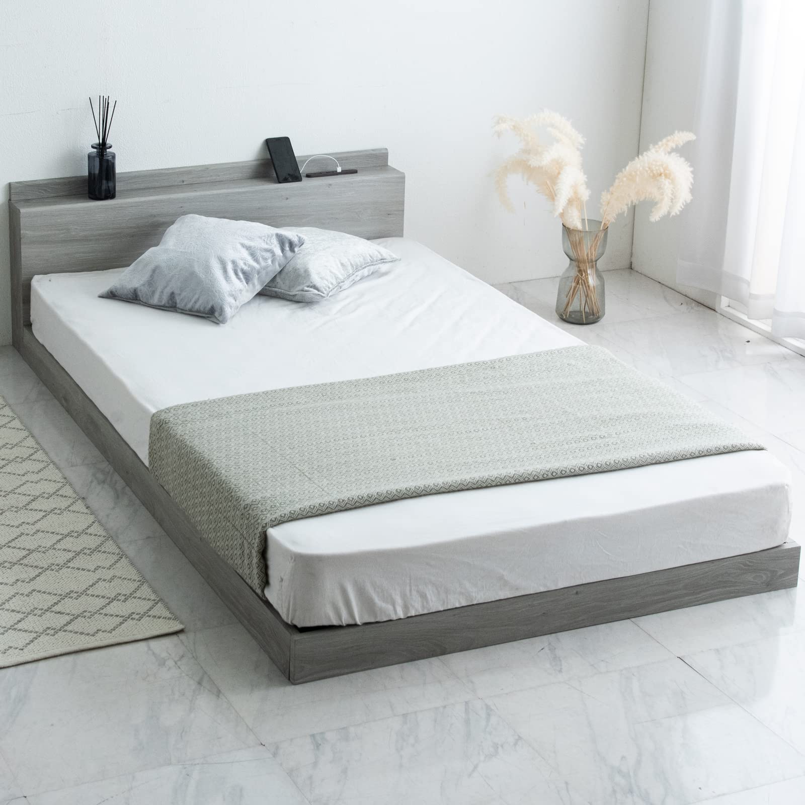 Amazon｜タンスのゲン シングル ローベッド スマホスタンド 宮棚付き