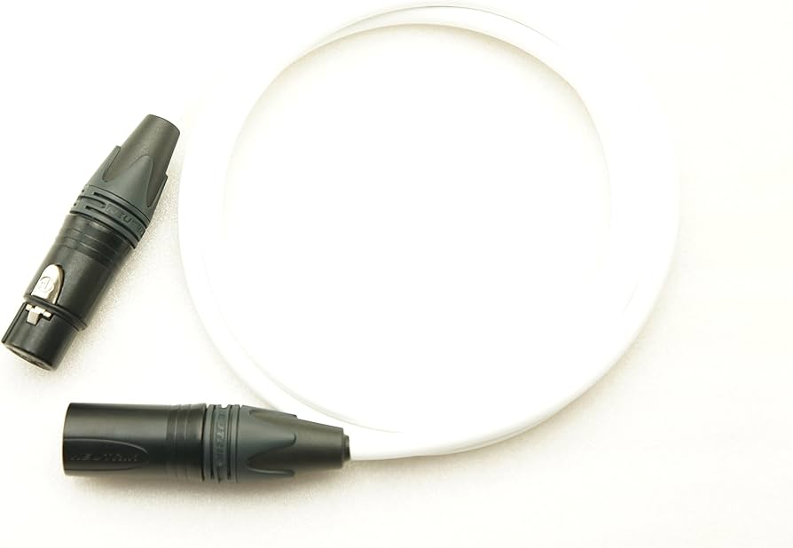 Amazon | CANARE カナレ L-4E6S XLRマイクケーブル 5m ホワイト