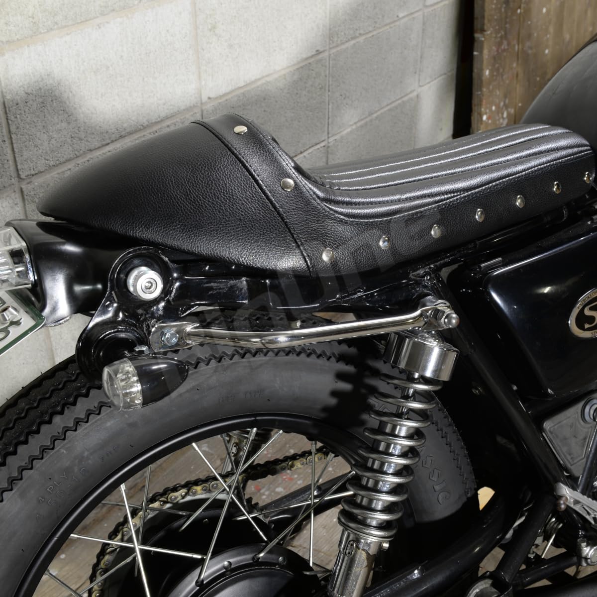 sr400 シート デイトナ オフィシャル カフェ ボバー 2％ チョッパー