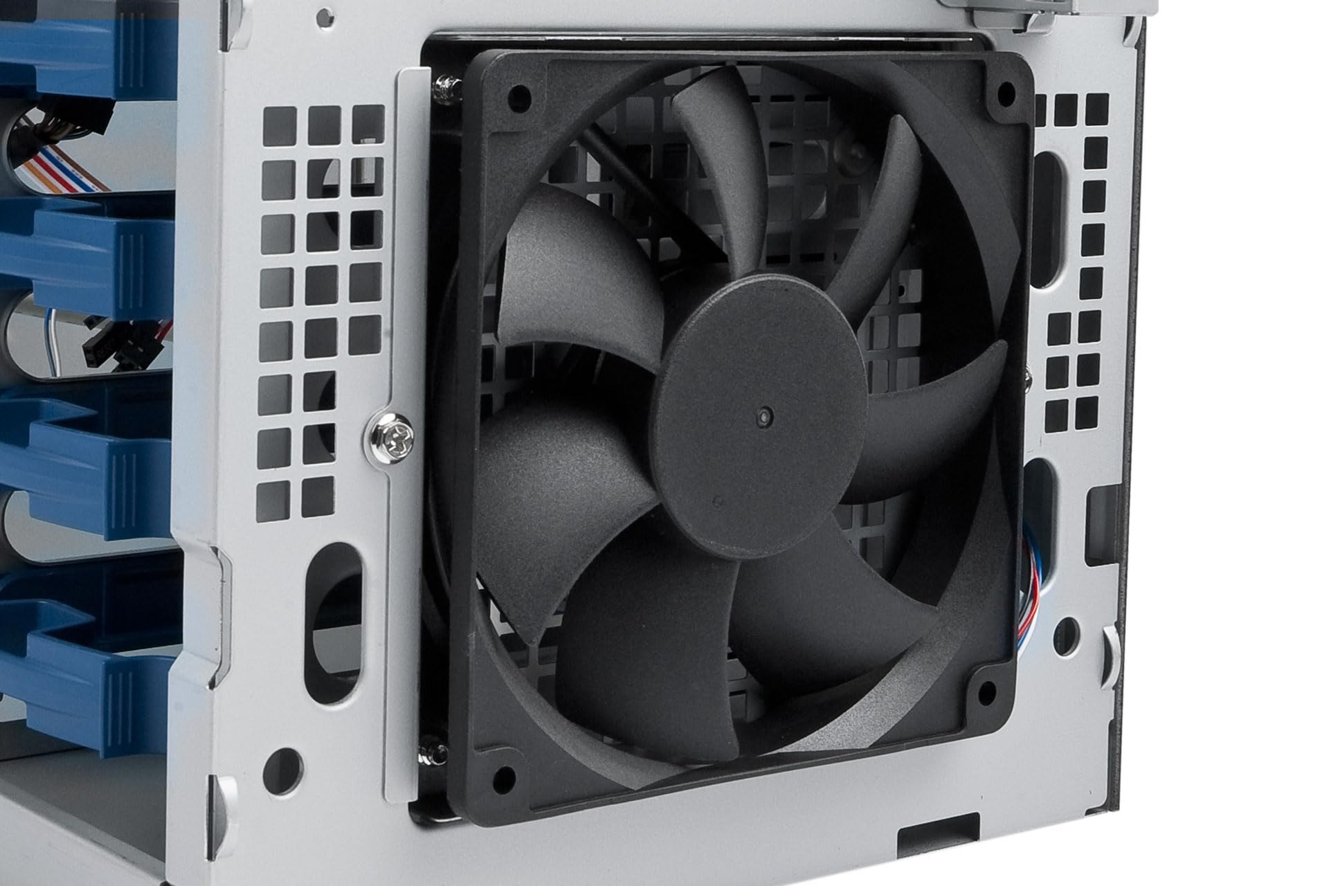 Amazon | ミドルタワーケース IW-PE052B/WOPS-U3 | IN WIN | PCケース 通販