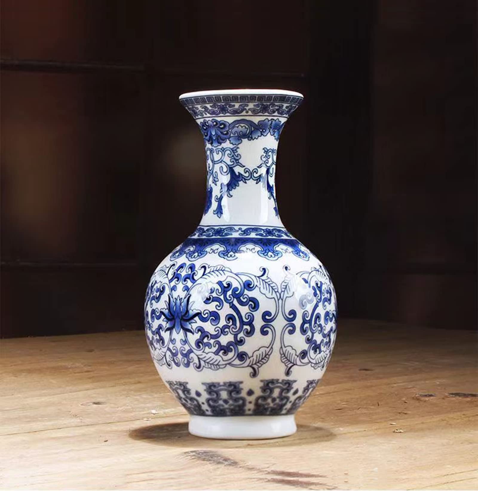 中国の壺 陶器製 花瓶 白 青 花模様 高さ約44cm 幅約32cm 台座付き