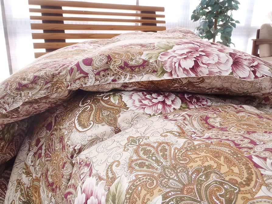 Amazon｜西川 羽毛布団ダブル ダックダウン90％ 1.7kg 日本製 西川