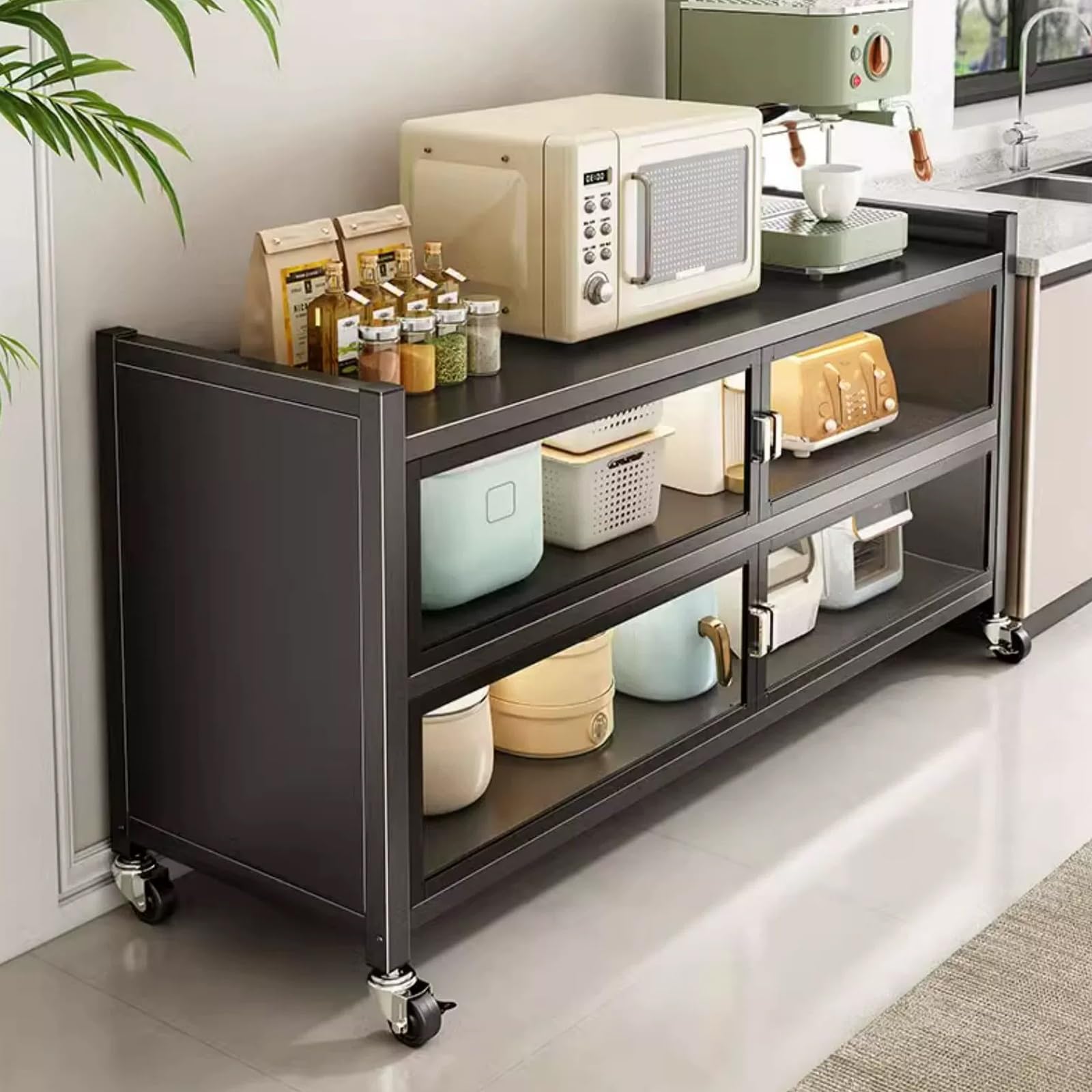 Amazon｜モダンなキッチンパントリー収納キャビネット（キャスター付き