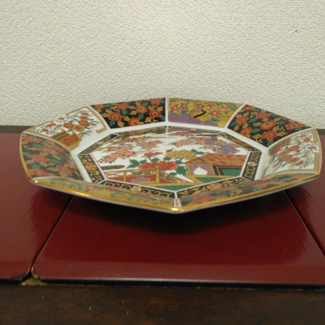 Amazon.co.jp: 有田焼 青藍窯 大正古伊万里 八角大皿 : ホーム＆キッチン