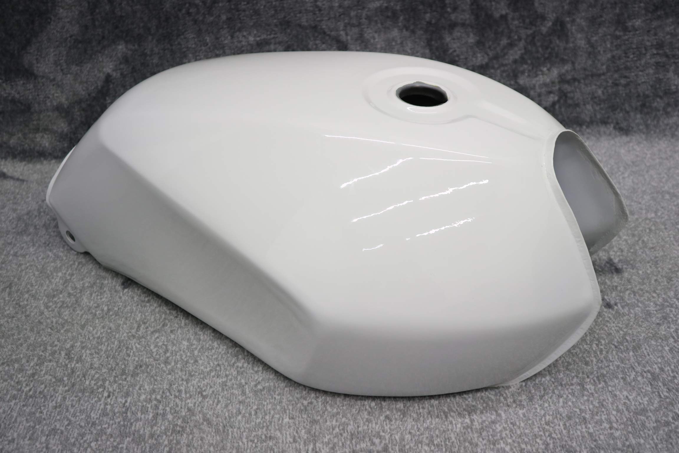 Amazon | CBX400F タンク 白 /塗装ベース ホワイト フューエル