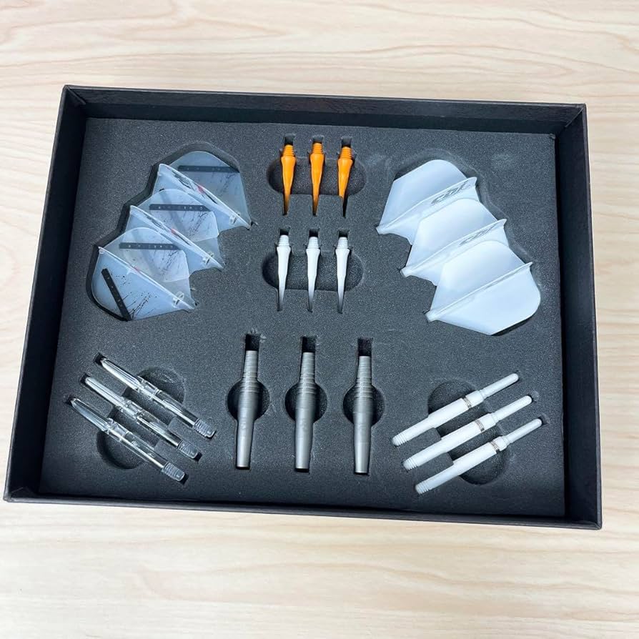 Amazon.co.jp: 完品CORE DARTS (コアダーツ） MACCHO 赤松大輔選手