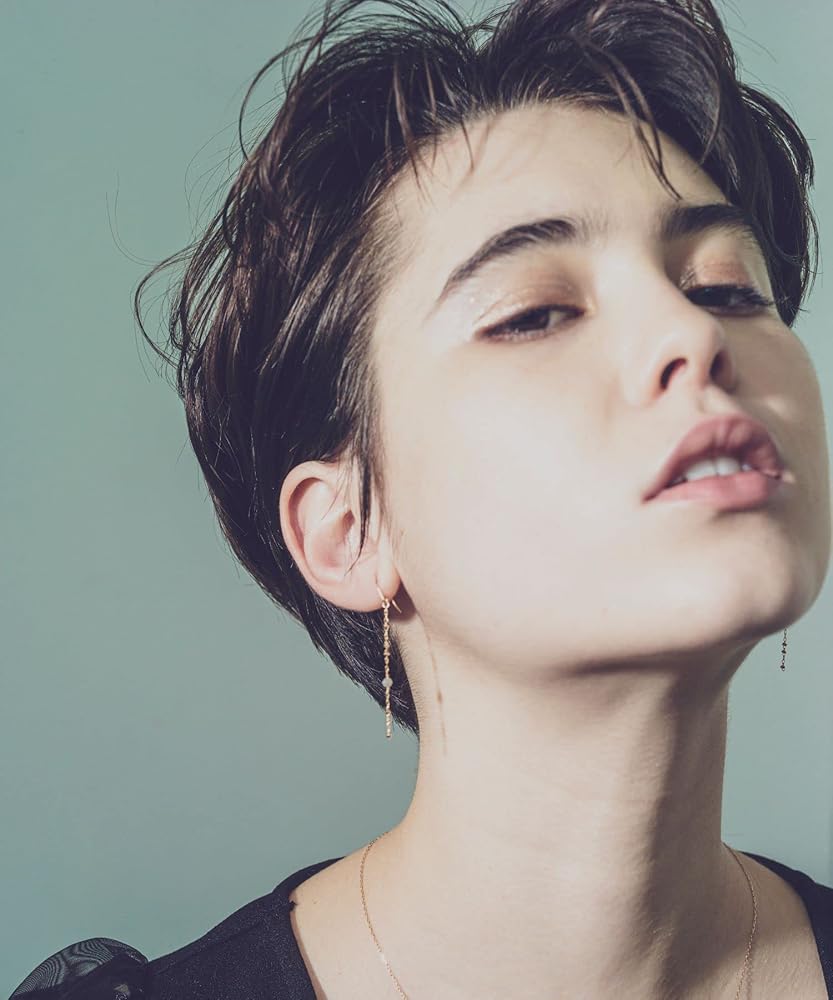 Amazon | (エテ) ete K18YGグレイン グレーダイヤモンド ピアス 270646