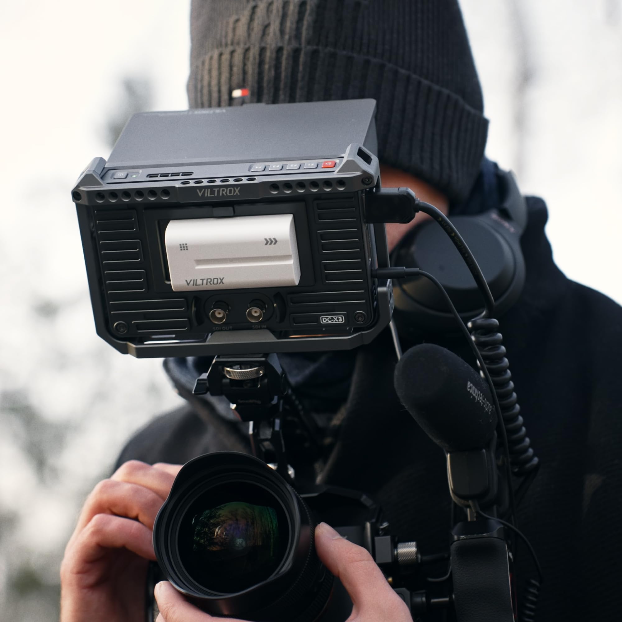 Amazon.com : VILTROX DC-X3 SDI Monitor Kit with Rig Cage, 6 Inch