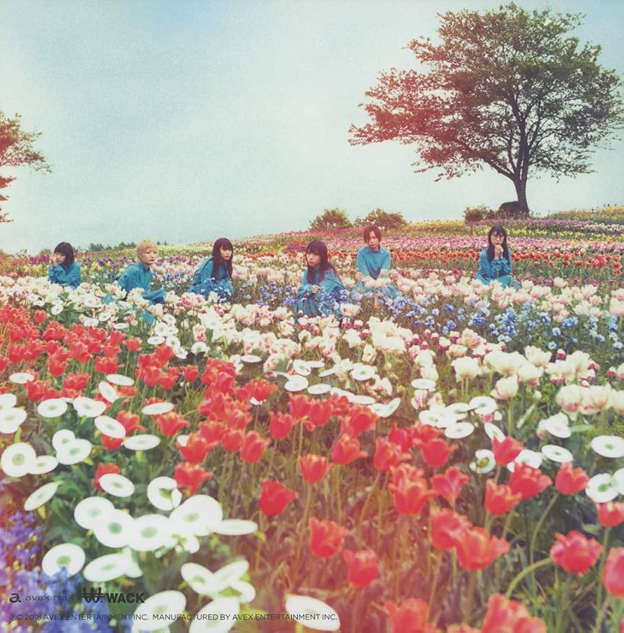 Amazon.co.jp: Life is beautiful / HiDE the BLUE(SINGLE（8cm＋CD)+