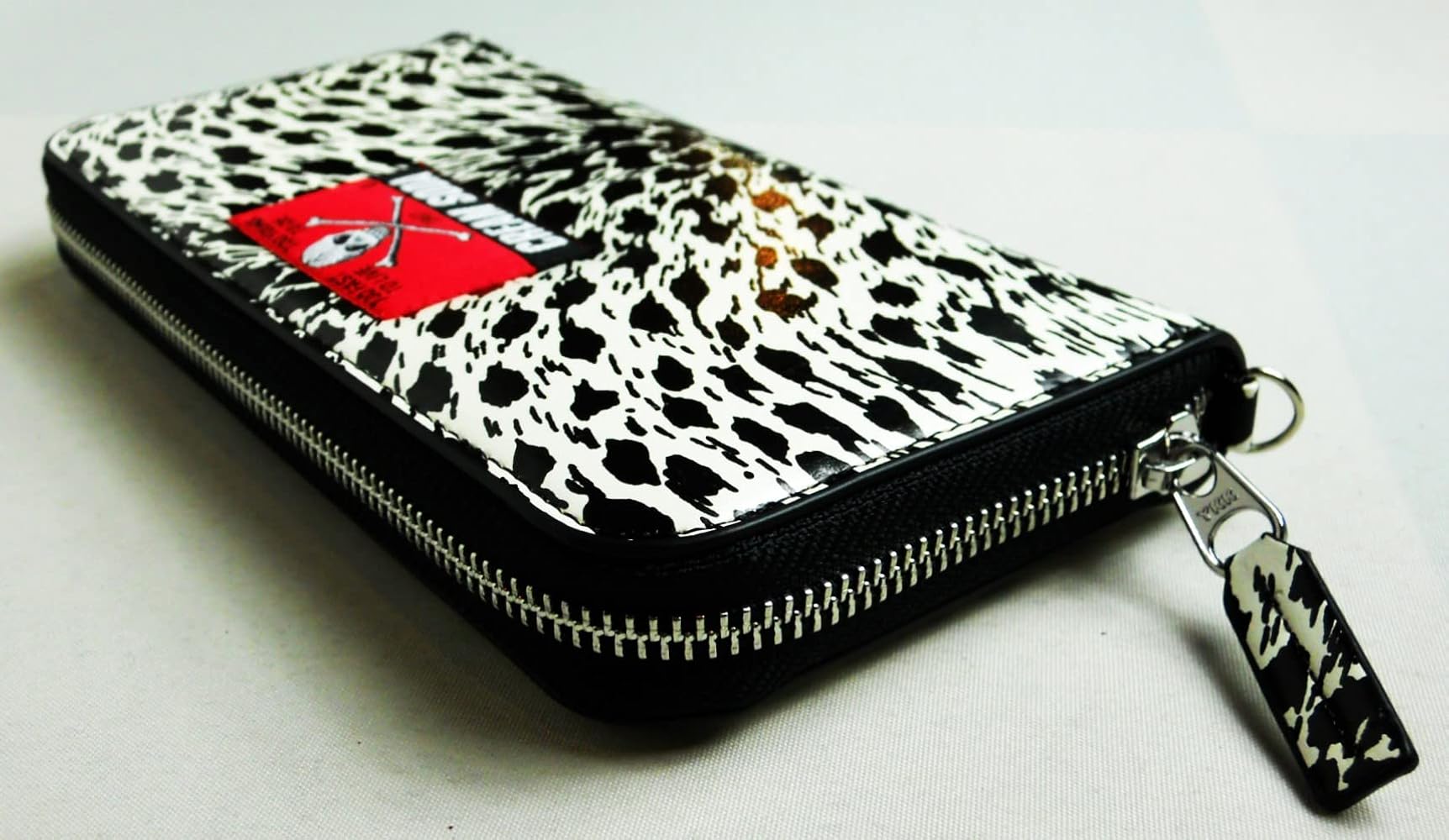 Amazon | [Cream Soda] ラウンドファスナーウォレット(ロング