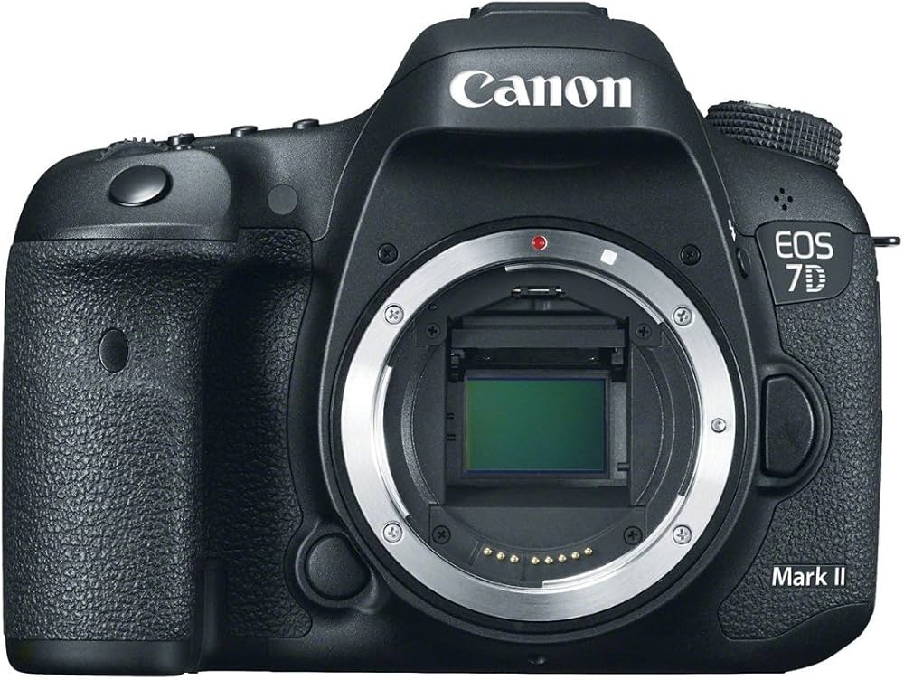 Amazon | Canon EOS 7D Mark II デジタル一眼レフカメラ(本体のみ